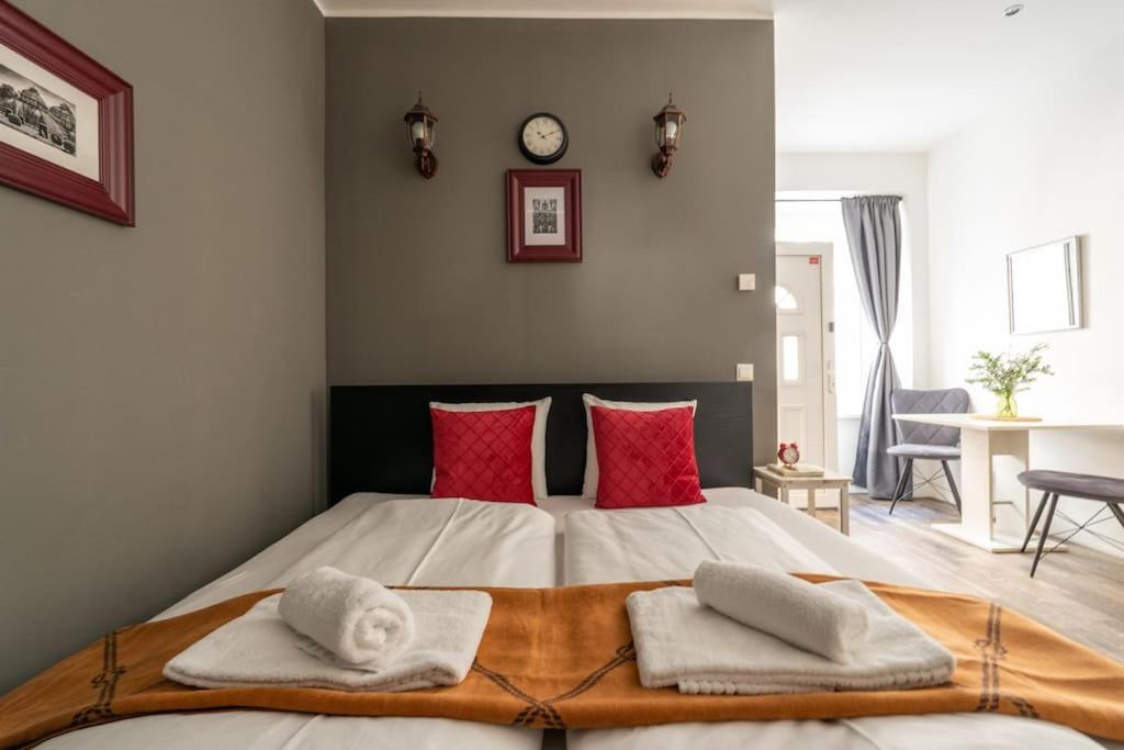 Chic Studio By City Center By Hm Wenen Buitenkant foto